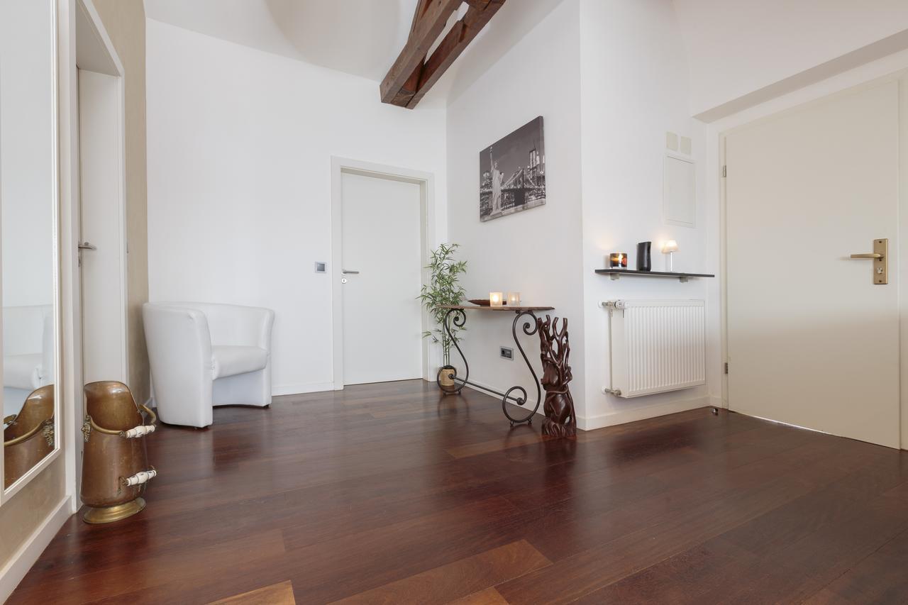 The Queen Luxury Apartments - Villa Giada Luxemburg Kültér fotó